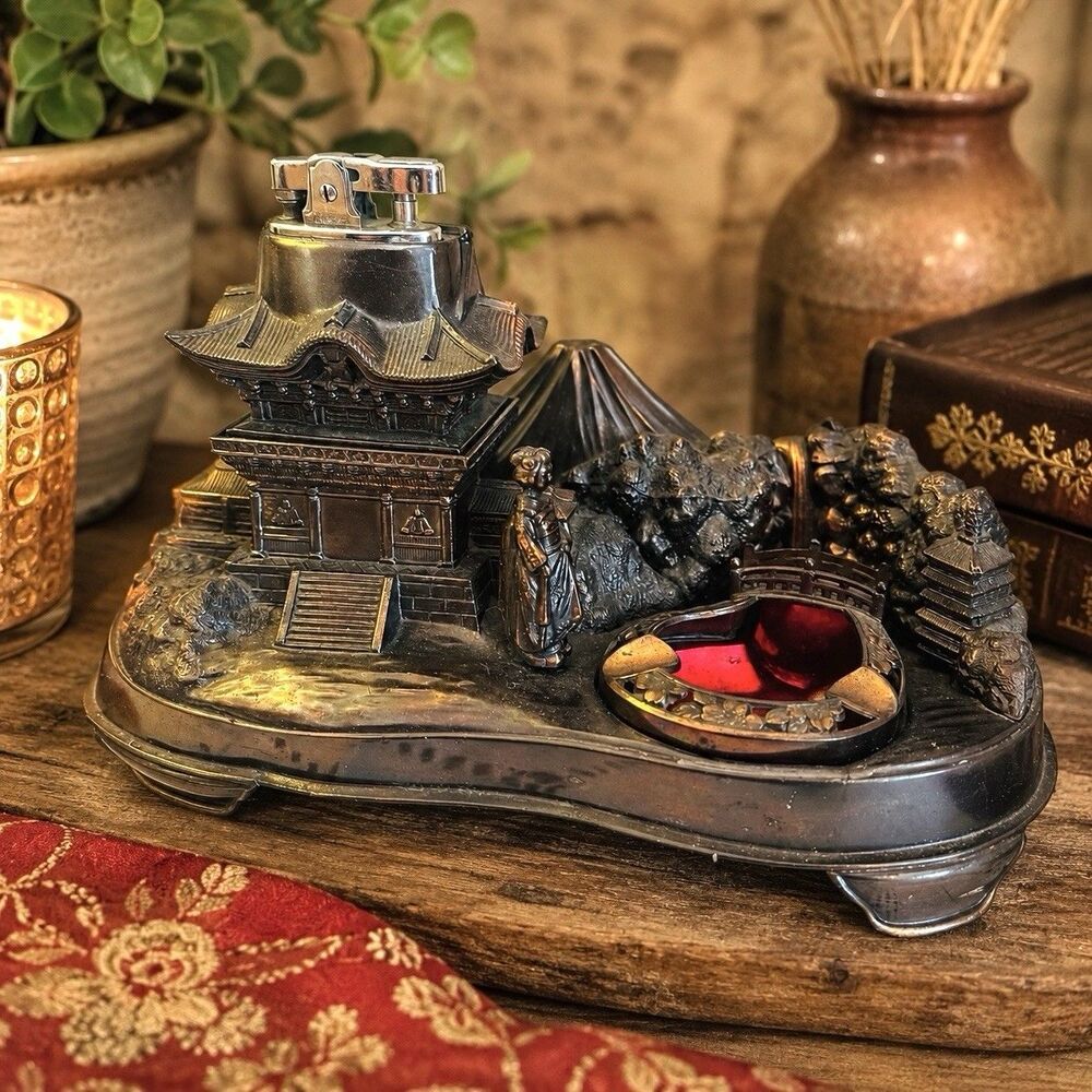 Vintage Japanese Pagoda Music Box Lighter Ashtray DES PAT 105437 Asian Decor  pi